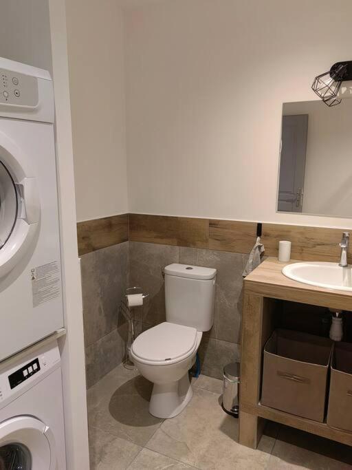 Maisonnette Du Mas Vert Montaren-et-Saint-Mediers Bagian luar foto